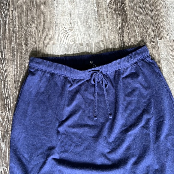 Gap Skirt - Picture 3 of 4
